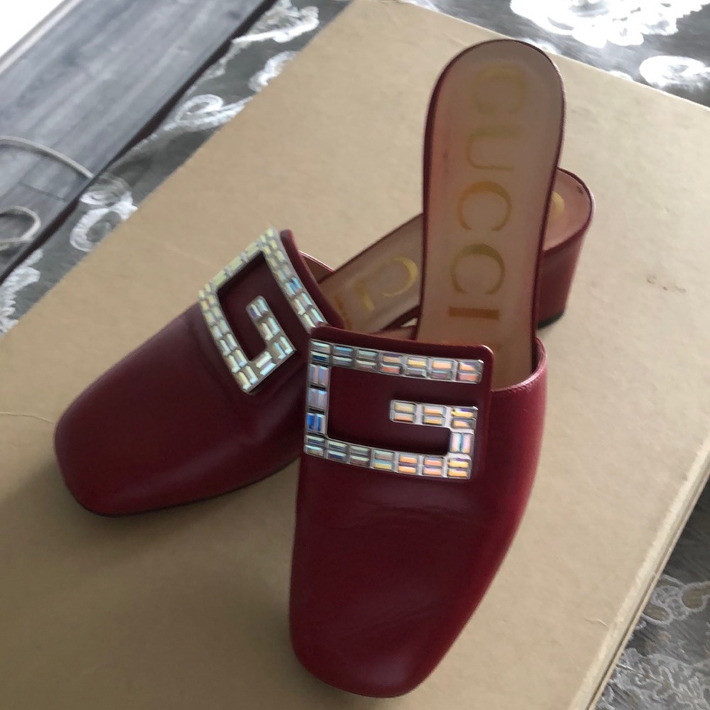 Gucci mule